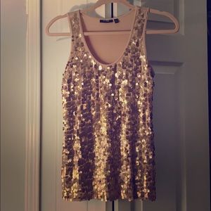 Sequin tank